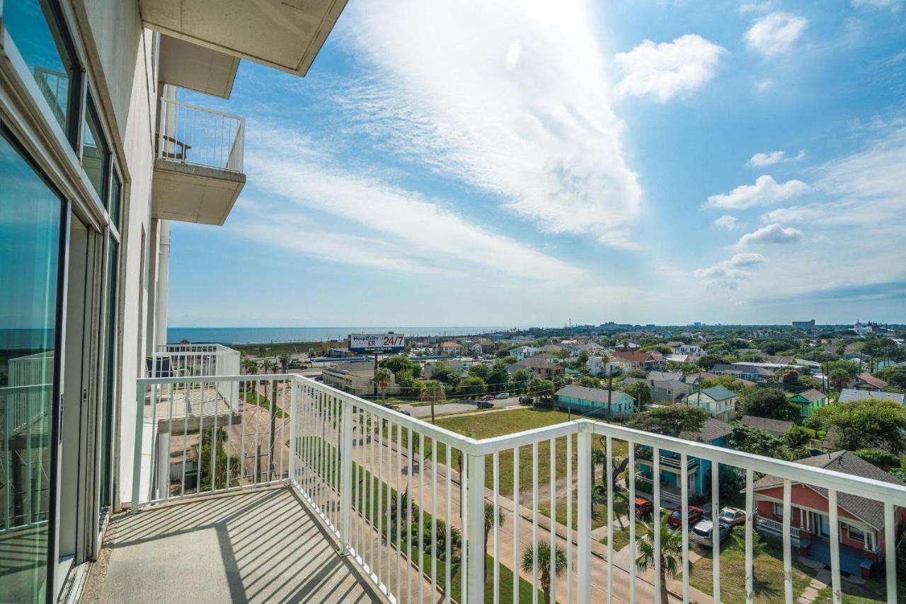 Sea It All Infinity Pool Ocean Views Steps From The Beach - A Perfect Romantic Getaway Apartamento Galveston Exterior foto