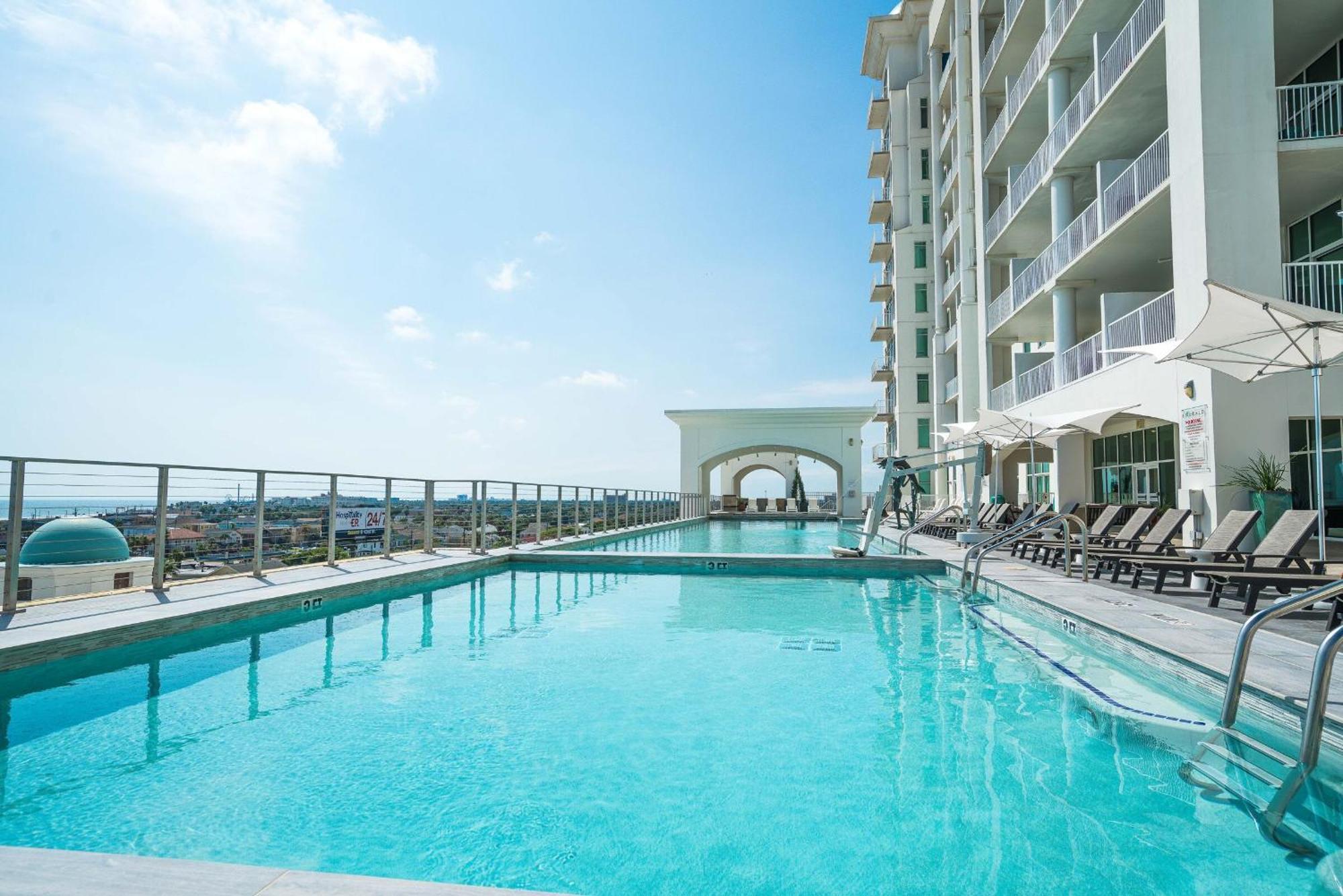 Sea It All Infinity Pool Ocean Views Steps From The Beach - A Perfect Romantic Getaway Apartamento Galveston Exterior foto